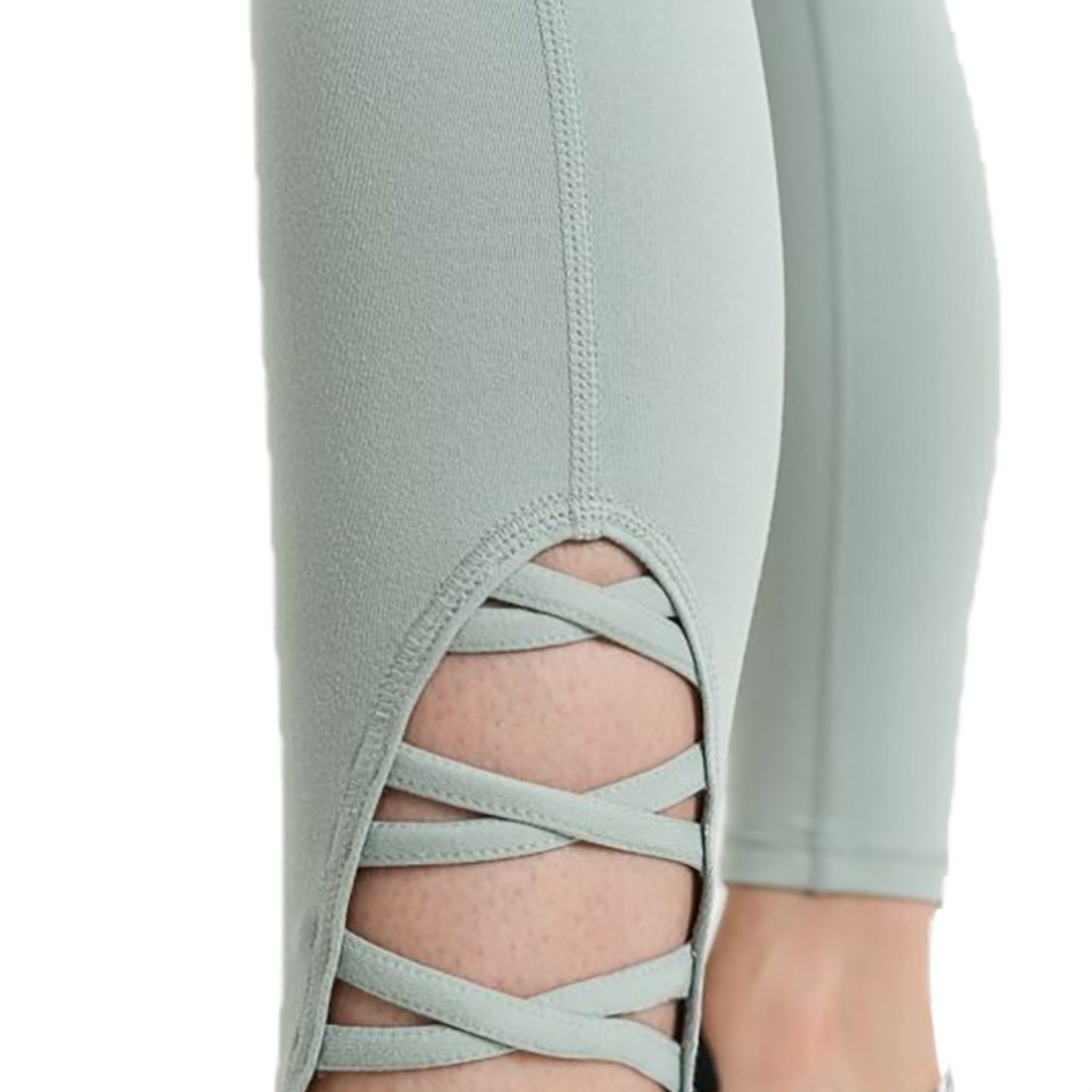Cris Cros Leg Cutouts 7/8 Length Leggings 321 - Picture 2 of 3